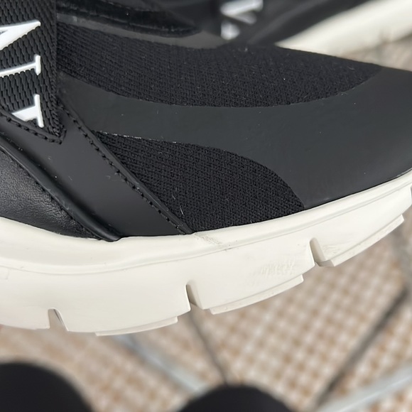 Valentino Garavani VLTN High-Top Sneakers - Picture 8 of 10